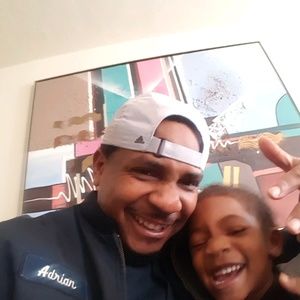 Meet your Posher, Adrian